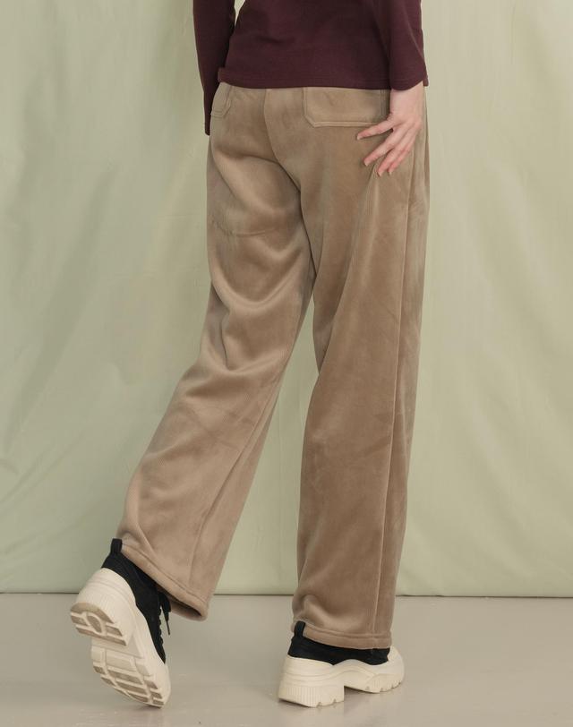 뒤란 뒤란 코듀로이 융기모 와이드 팬츠 DBF5W-9217 4colors 착용컷