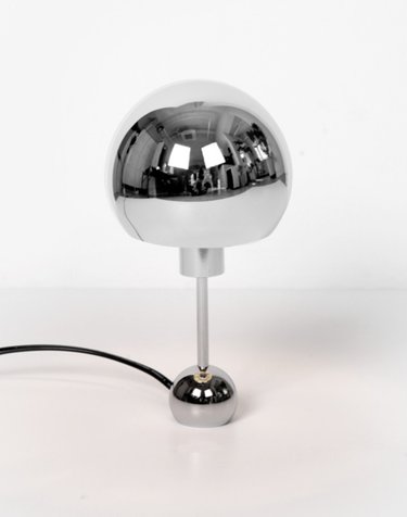 Embodied  table lamp /001-03-01