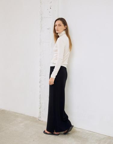 super fine long skirt - italy merino wool 100%   (black)