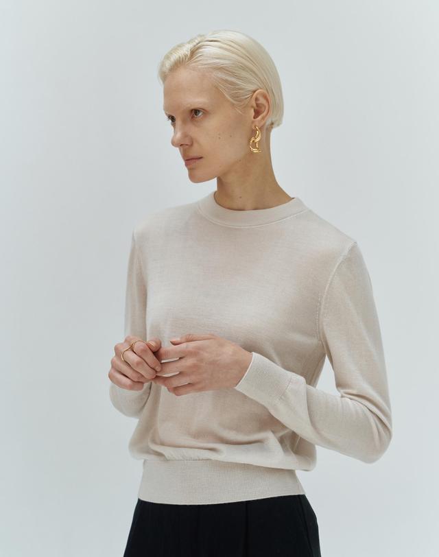 르희 캐시미어 silk cashmere pullover(ivory) 착용컷