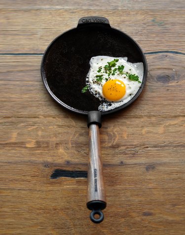 스웨덴 칼빅터 무쇠팬 팬케이크팬 플랫 23cm