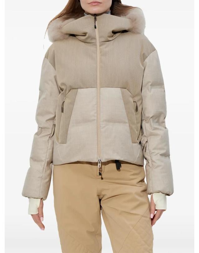 씨세 [해외직구] 26 FW Sease 퍼 트리밍 후드 재킷 JJ070TN625 TP451239658 착용컷