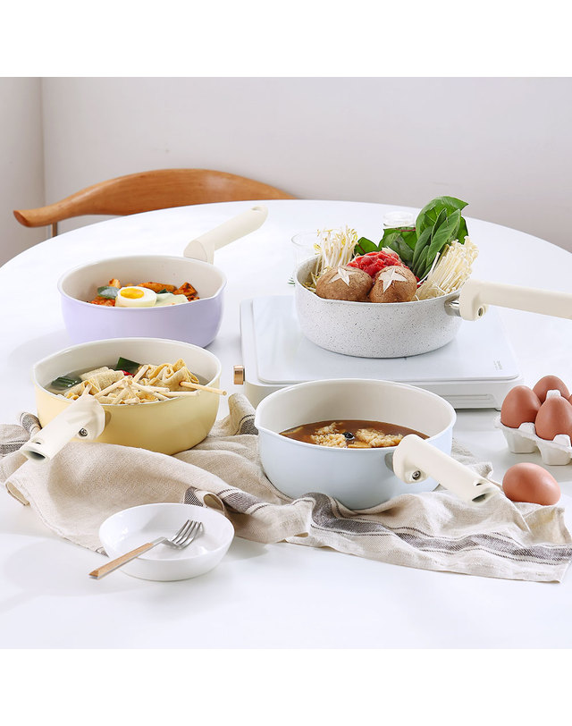 밀양본차이나 [쿠안] 인덕션 IH코디멀티팬20cm 2EA+전용뚜껑 1EA 착용컷