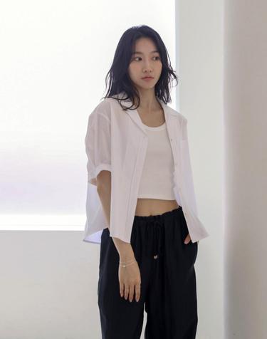 오픈 하프 롤업블라우스