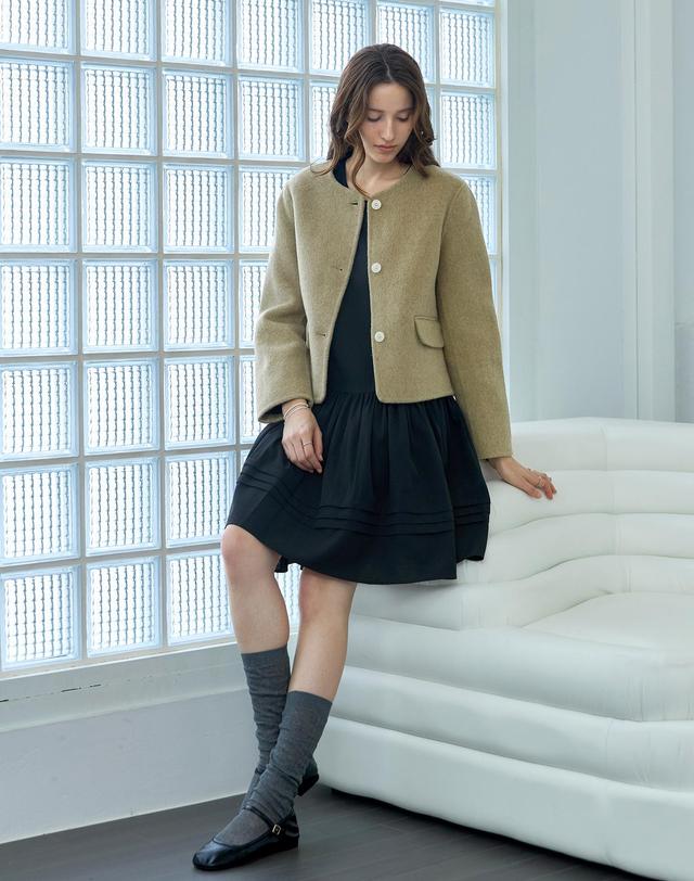 켈리도나휴 벨티드 볼륨 라운드원피스 착용컷