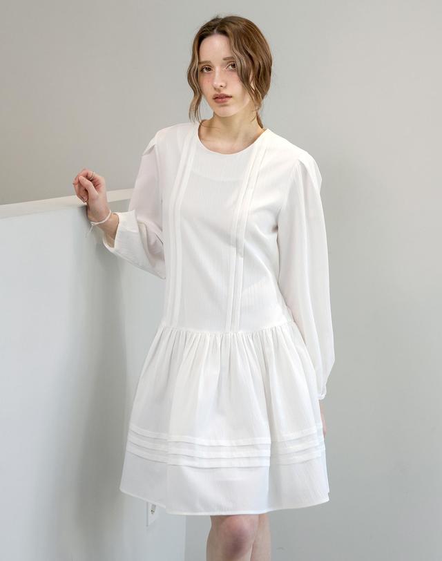 켈리도나휴 벨티드 볼륨 라운드원피스 착용컷