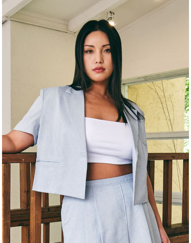 HALF-SLEEVED ONE BUTTON SHORT JACKET_BLUE (플러스 빅사이즈)