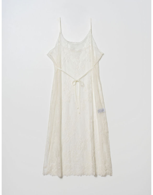 엘유비 SCALLOP HEMLINE LACE LAYERED SLEEVELESS DRESS_BLACK (플러스 빅사이즈) 착용컷