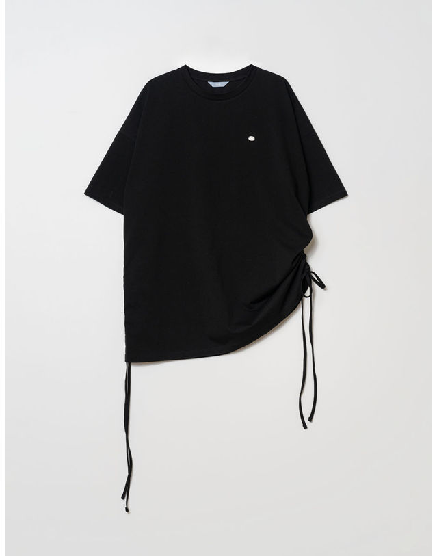 엘유비 SIDE SHIRRING POINT LOOS FIT LONG TOP_WHITE (플러스 빅사이즈) 착용컷