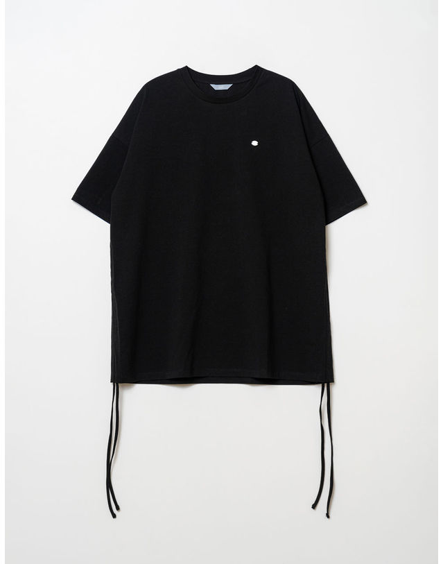 엘유비 SIDE SHIRRING POINT LOOS FIT LONG TOP_BLACK (플러스 빅사이즈) 착용컷