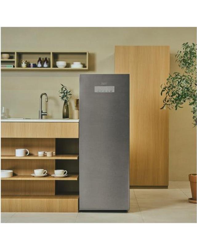 풀무원건강생활 [풀무원] 김치냉장고 120L (메탈그레이) / KS120DM1MY 착용컷