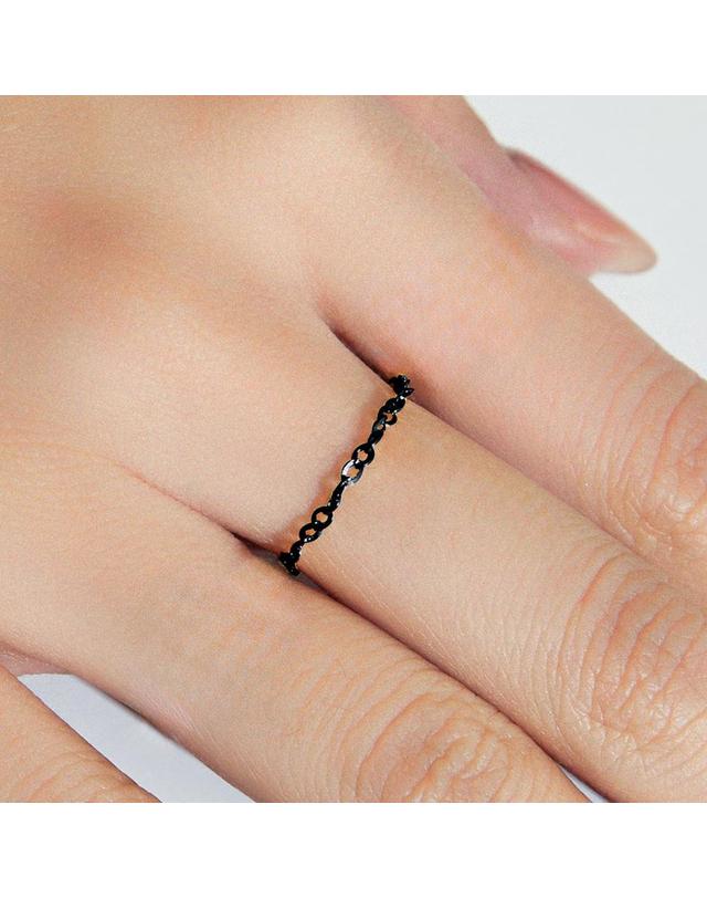 엘렌쥬얼리 18K 블랙 엣지 함마링 체인 금 반지 착용컷