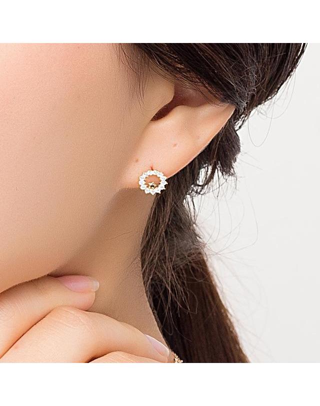 엘렌쥬얼리 14K 라운드스타 금 귀걸이 착용컷