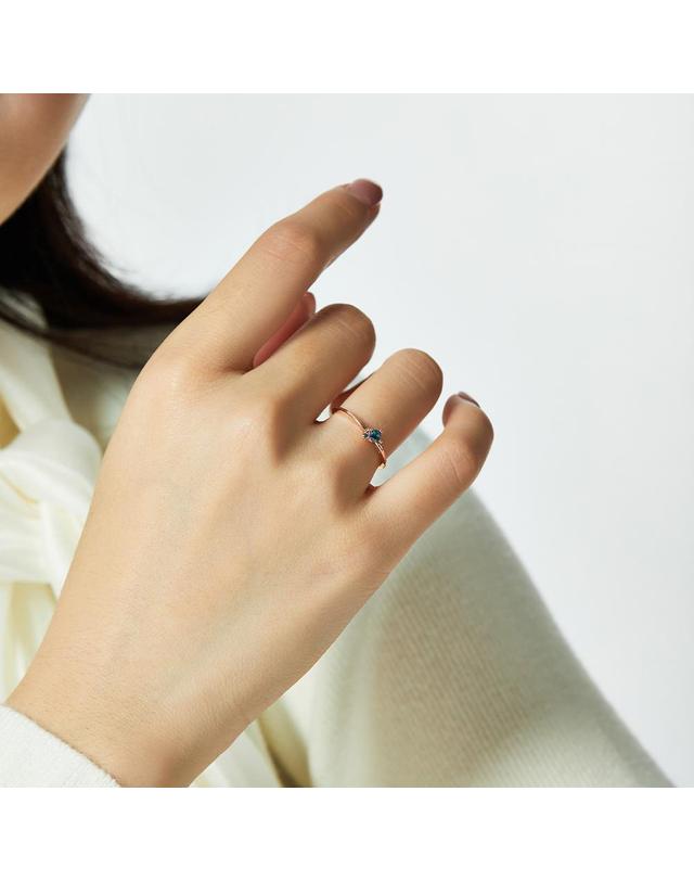 엘렌쥬얼리 18K 아리아 러프 블루 다이아몬드 미스 링 금 반지 착용컷