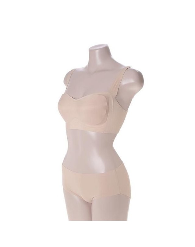 트라이엄프 Triumph [갤러리아] Smooth Infinity 본딩 노와이어 브라셋트 EFE004395 FE004450WV 착용컷