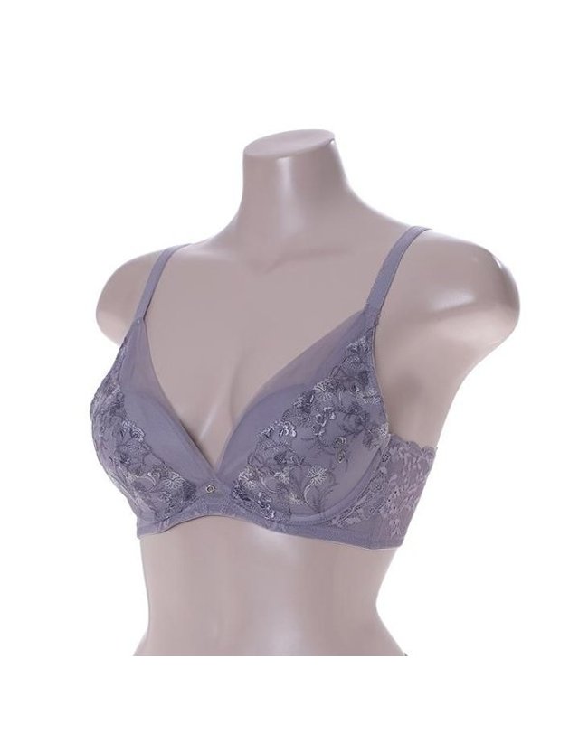 트라이엄프 Triumph [갤러리아] 초강력 푸시업 저중심 수입 브라힙스터셋트 TCDF16R9013 TBDF87R2492 A8 착용컷