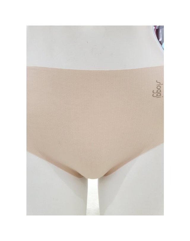 트라이엄프 Triumph [갤러리아] 베이지 무봉제 sloggi ZF Natural 힙스터 팬티 SABFS872552 10 착용컷