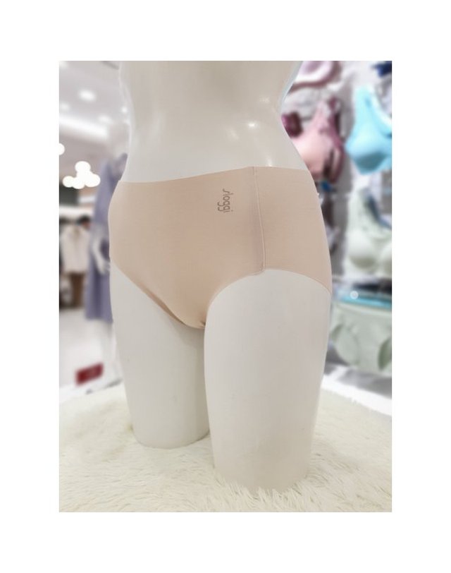 트라이엄프 Triumph [갤러리아] 베이지 무봉제 sloggi ZF Natural 힙스터 팬티 SABFS872552 10 착용컷