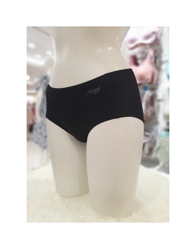 트라이엄프 Triumph [갤러리아] 블랙 무봉제 프리컷 슬리머 팬티 TSPT629 BK 착용컷