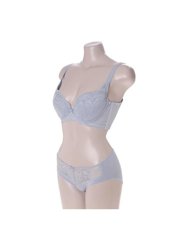 트라이엄프 Triumph [갤러리아] 블루그레이 버터플라이 보정용 브라셋트 EF169083 TBEF74P7080 AT 착용컷