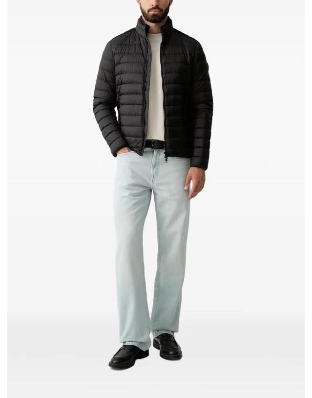 게스 [해외직구] 26 FW 게스 패커블 패딩 재킷 M1RL47WDQ50 TP460021560 착용컷