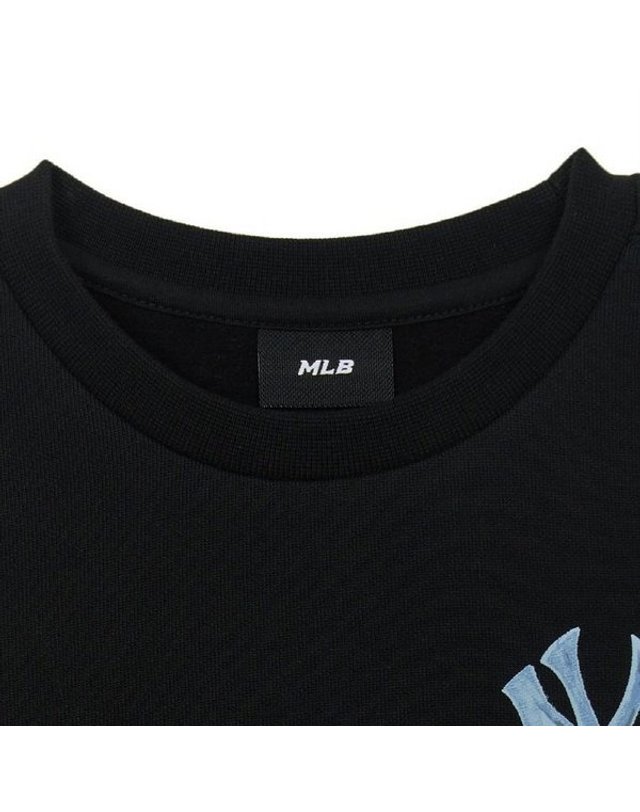 엠엘비키즈_ MLB키즈_ [갤러리아] (S2B09)MLB키즈 베이직 아트웍 기모 맨투맨 세트(7AS2B0956-50BKS) 착용컷