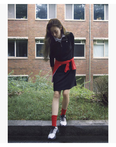 [르꼬끄공식] 여성 플루시 케이블 슬림핏 원피스 QR322OOP91