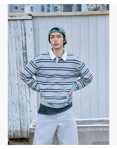 [르꼬끄공식] [온라인단독] 유니 루즈핏 스트라이프 긴팔티 QR323JRL81