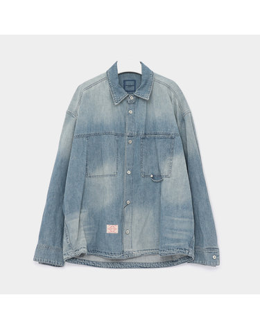 우영미 메탈로고 워싱 데님 남성 셔츠 W261SH24983L