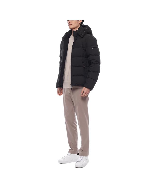 무어레르 24FW 남성 BRETT SKT 다운 패딩 (BRETT SKT NERO 24F) 착용컷