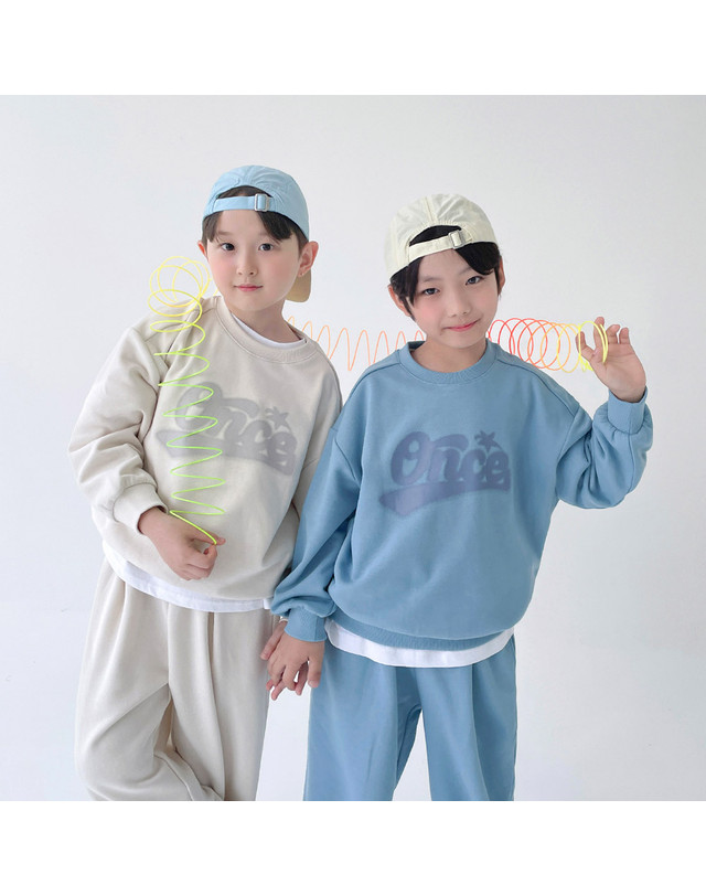 베리클로젯 원스 키드 상하세트 착용컷