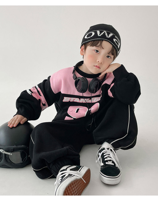 베리클로젯 [기모] 스타라이트 맨투맨 착용컷
