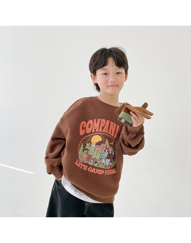 베리클로젯 [기모] 레츠 캠핑 맨투맨 착용컷