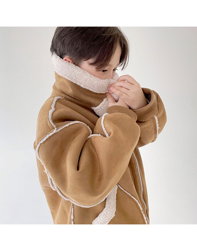 베리클로젯 런던 웨스턴 무스탕 착용컷