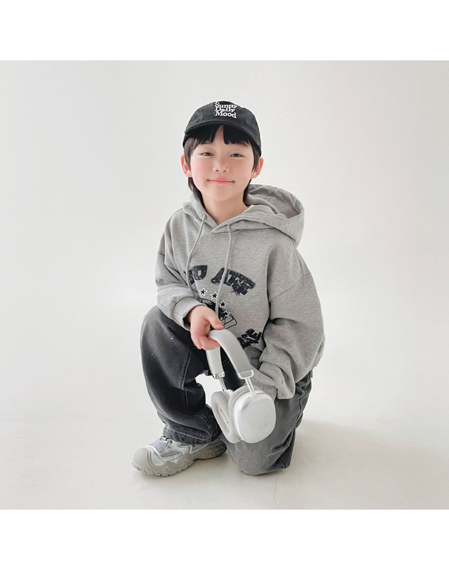 베리클로젯 얼스 유니버스 후드티 착용컷