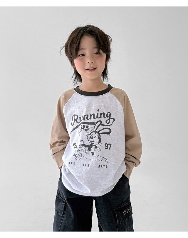 베리클로젯 버니 런 나그랑 티셔츠 착용컷