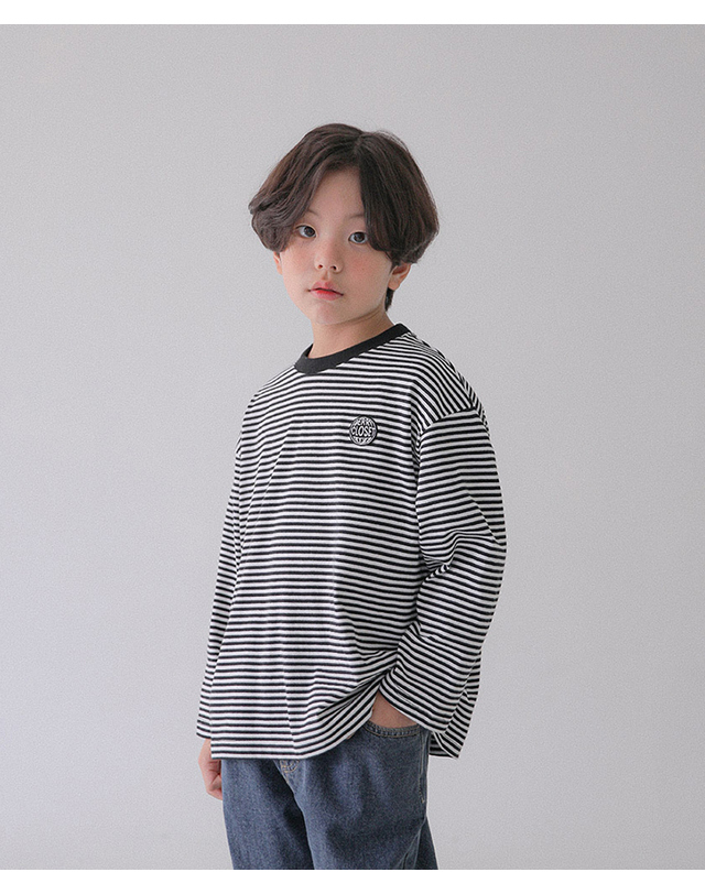 베리클로젯 삐삐 스트라이프 티셔츠 착용컷