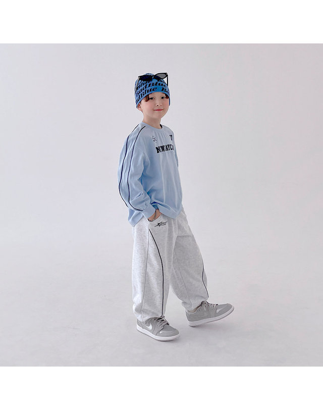 베리클로젯 하이킹 라인 팬츠 착용컷