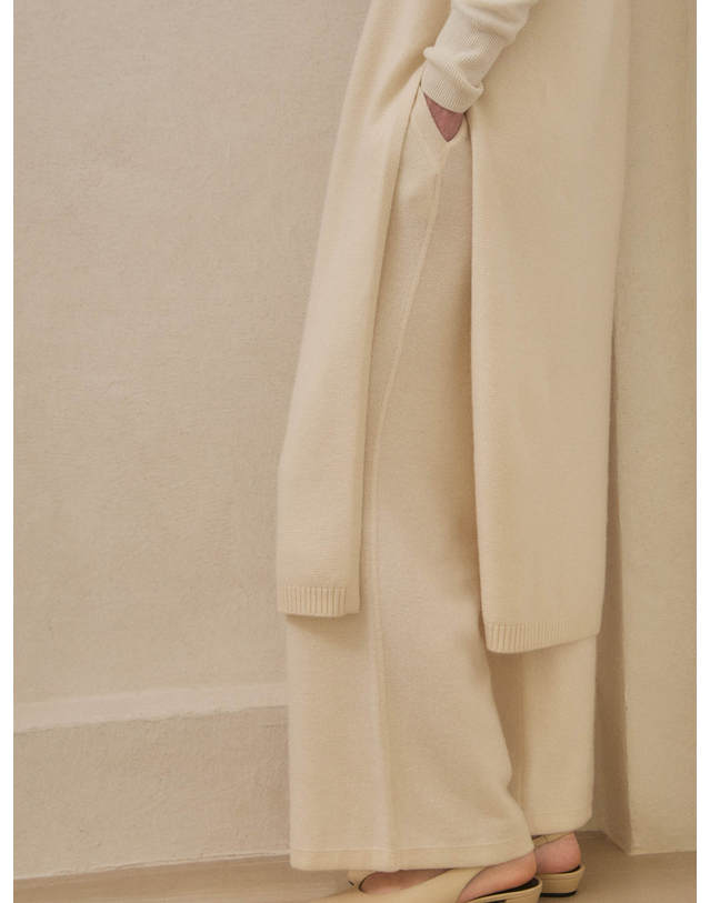 테라누고 cashmere 100% | one slit long vest - White 착용컷