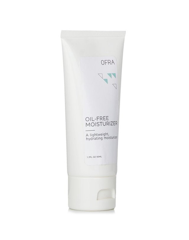 오프라 코스메틱스 오프라 코스메틱스 오일 프리 모이쳐라이저 50ml 착용컷