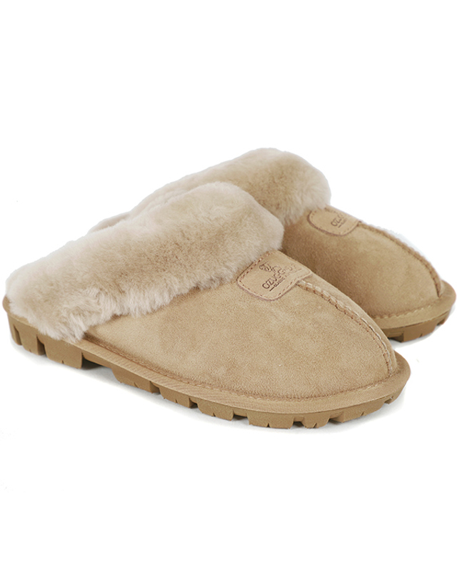 오즈웨어 오즈어그웨어 UGG 양털 슬리퍼 코케트 (OUW111-BRONZE) 착용컷