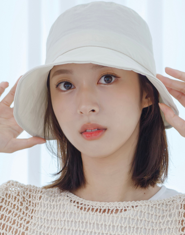 미민 미민 샤롯 스트링캡 2컬러 착용컷