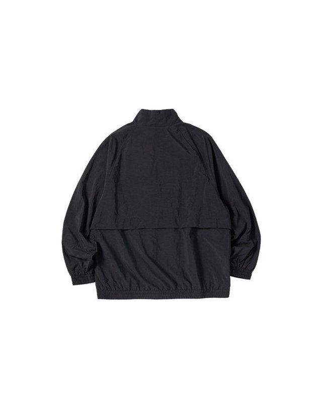 아웃도어 프로덕츠 아웃도어프로덕츠 [갤러리아] 아웃도어프로덕츠 공용 벤틸 트랙점퍼 WO136UBJPZ09 착용컷