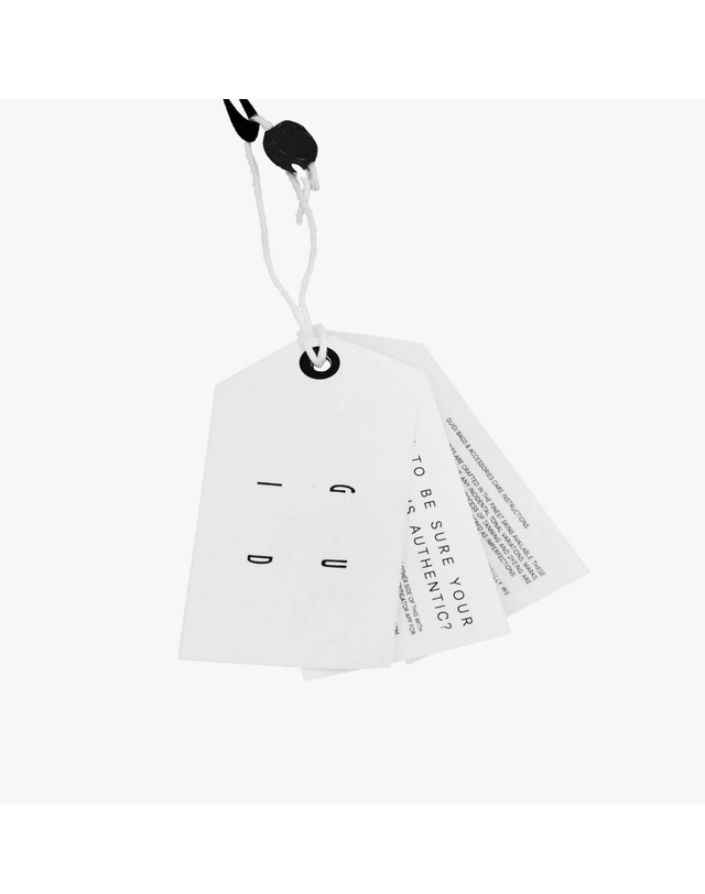 구이디 [구이디 GUIDI] WT07 BLKT 남성 반지갑 착용컷