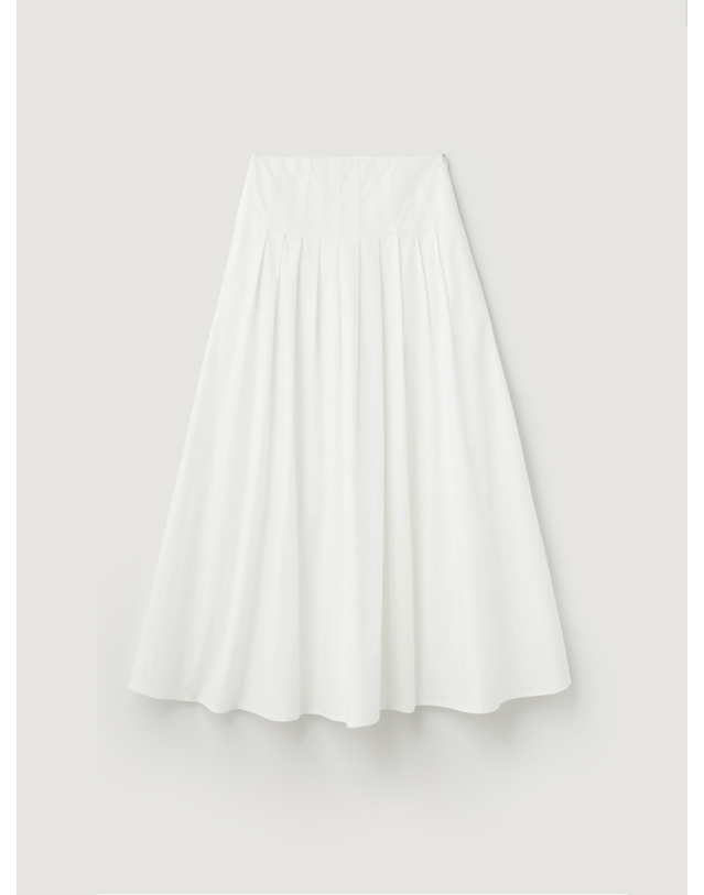 비뮤즈맨션 Tuck pleats long skirt - White 착용컷