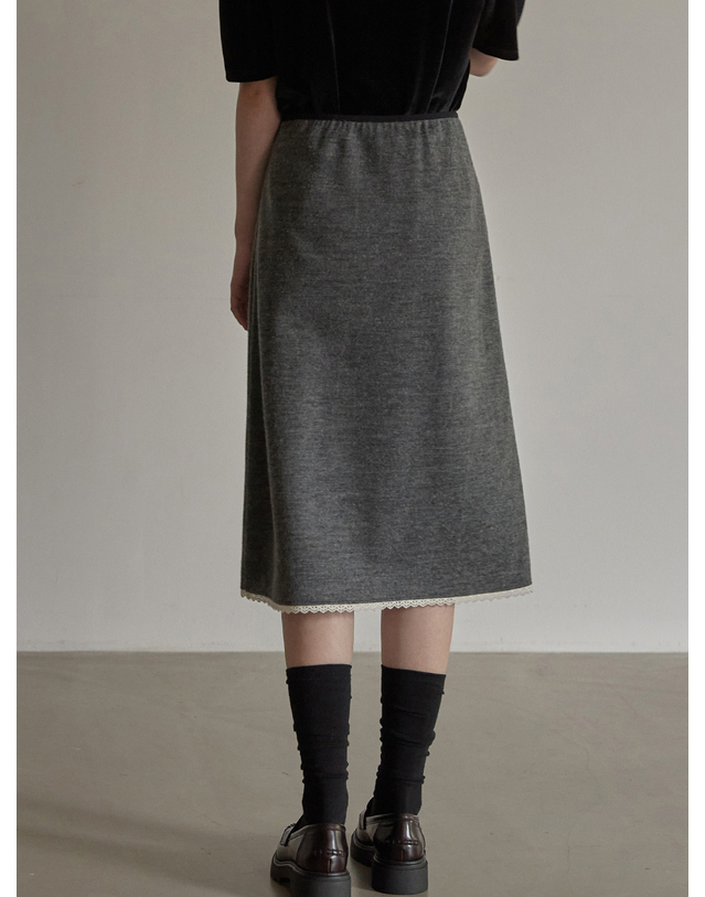 비뮤즈맨션 Lace detail A line skirt - Charcoal 착용컷