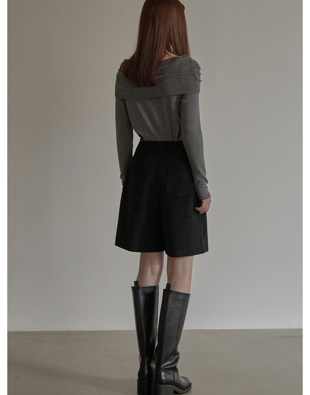 비뮤즈맨션 Corduroy skirt pants - Black 착용컷