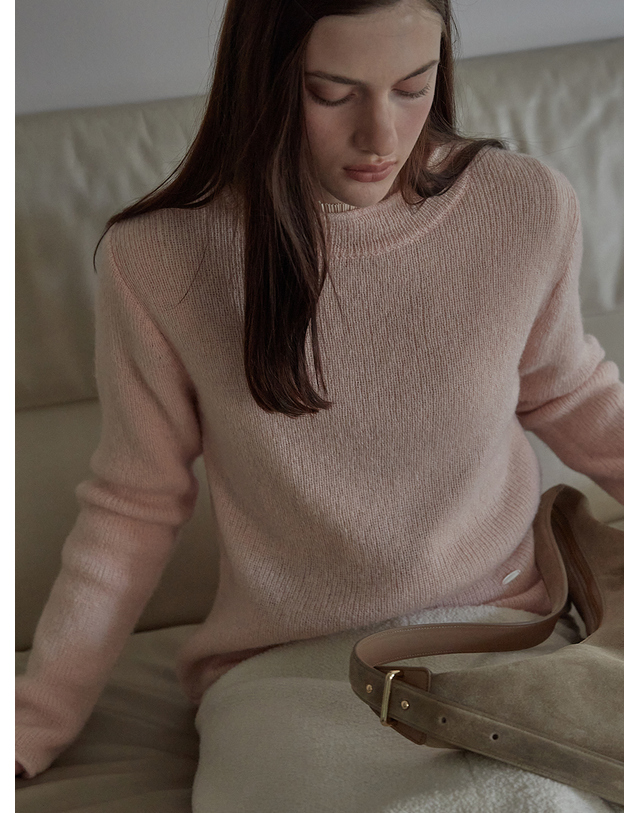 비뮤즈맨션 Half neck wool knit top - Ivory 착용컷