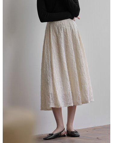 Flower tuck flare skirt - Cream