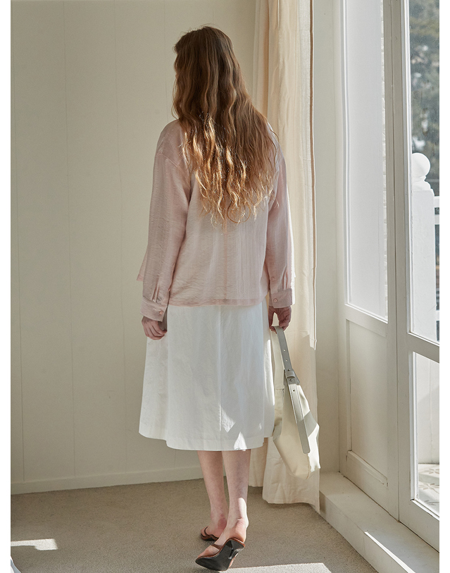 비뮤즈맨션 Front pleats detail skirt - Off white 착용컷
